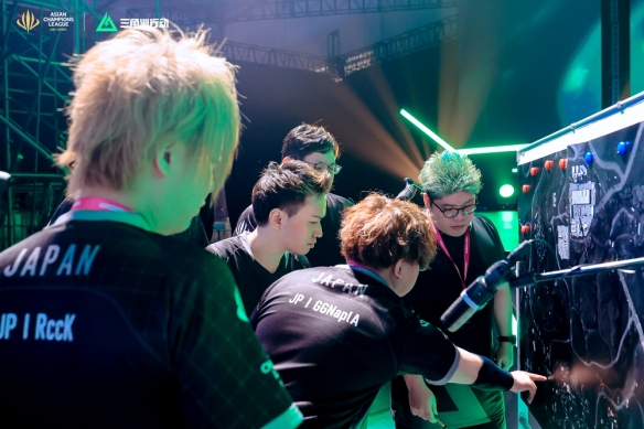 蒂的人都不 蒂的人都不